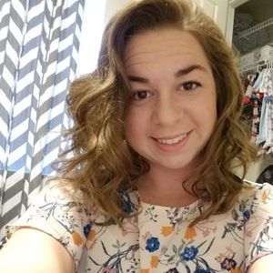 Meet your Posher, Alexandra parker